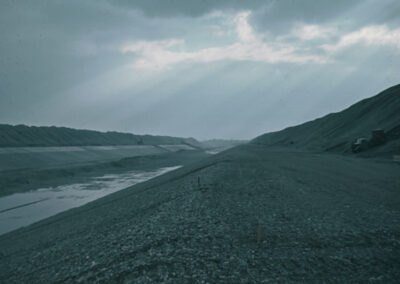 Rheinseitenkanal im Bereich Neuenburg in der Bauphase 1956